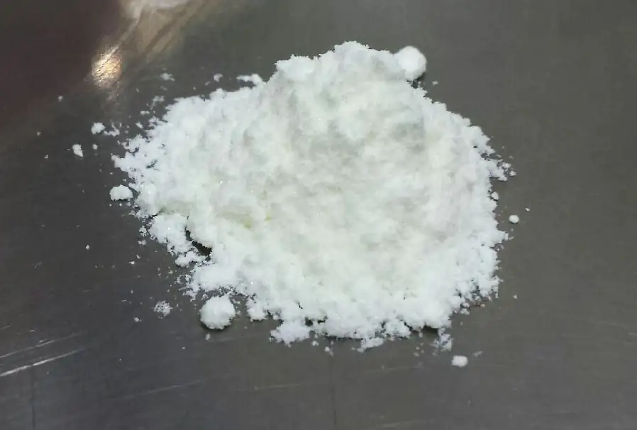 SAMe en polvo, un suplemento natural en presentación de polvo, ideal para el bienestar mental.